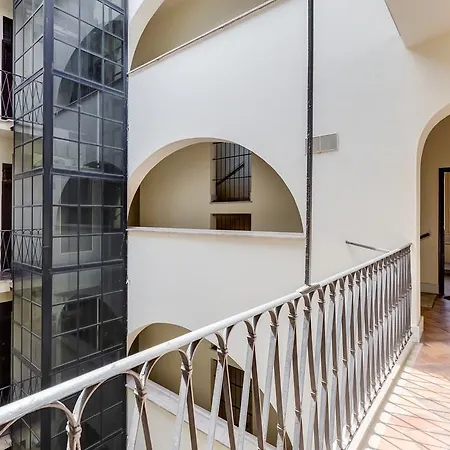 Saint Peter Borgo Vittorio Διαμέρισμα *